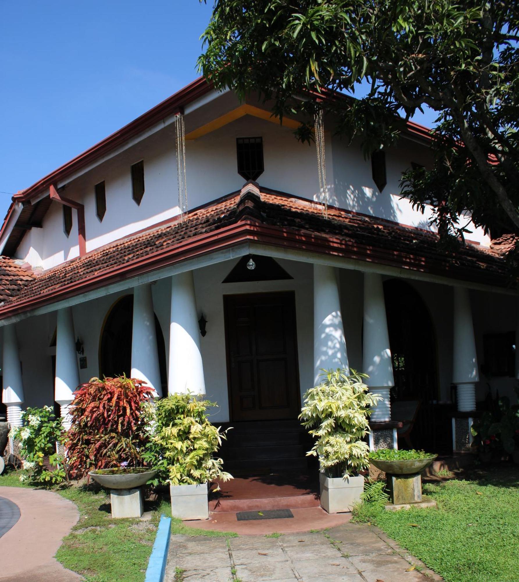 Olideb Gedara Hotel Negombo Exterior foto